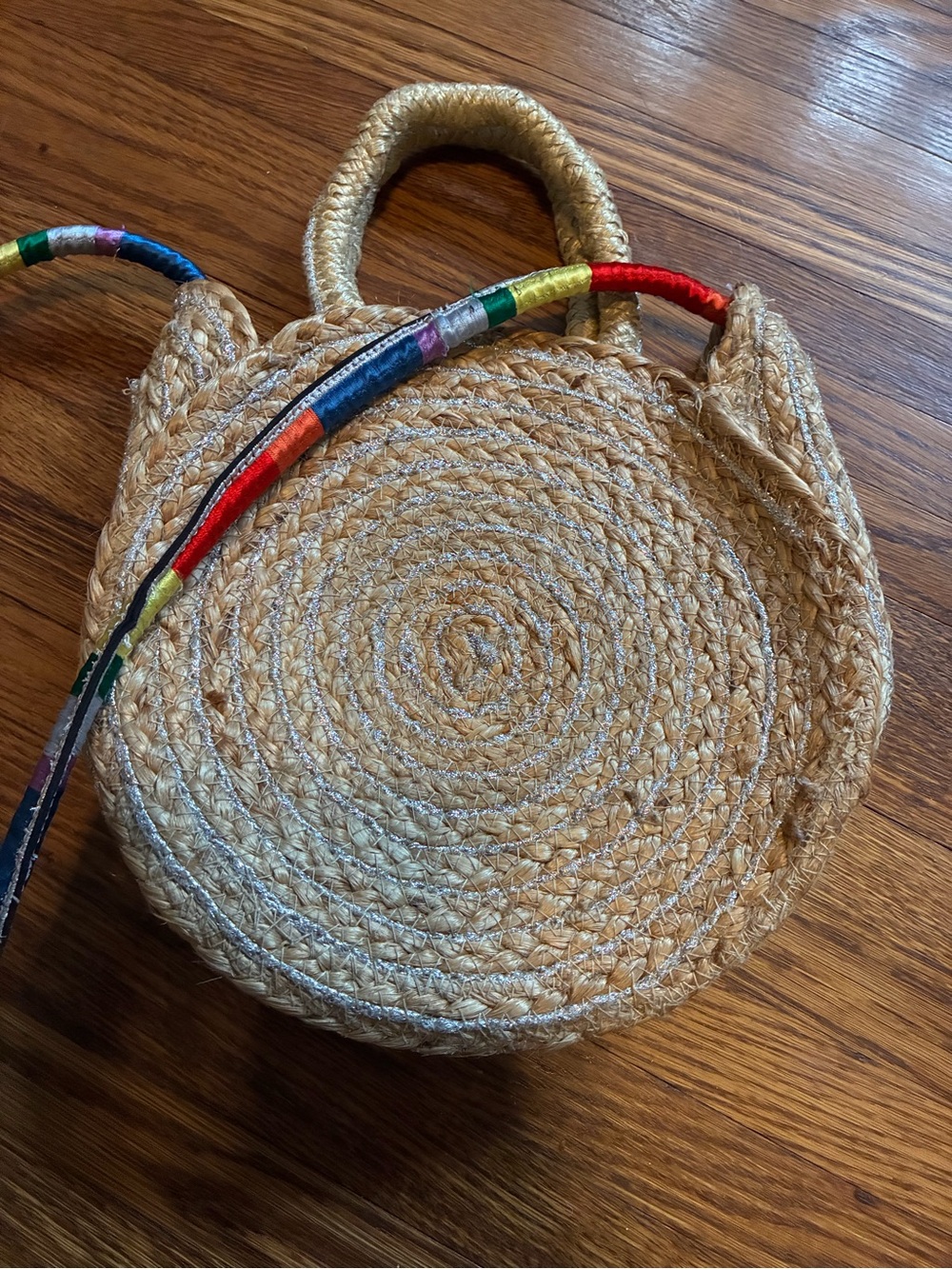 Sam Edelman “Emelia” Natural Straw Circle Crossbody with Rainbow Strap - Picture 5 of 7